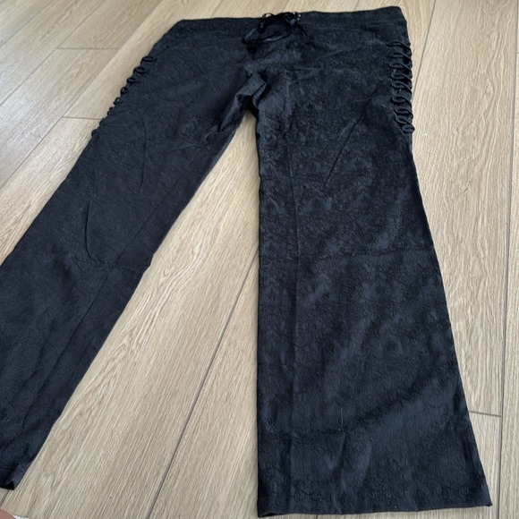 Devils Fashion Black Pants - Picture 9 of 11
